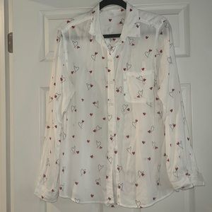 Valentine’s Day shirt size medium
